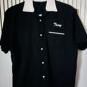 ✨Fun Retro 50’s style bowling shirt ✨